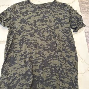 men’s zara tshirt size M